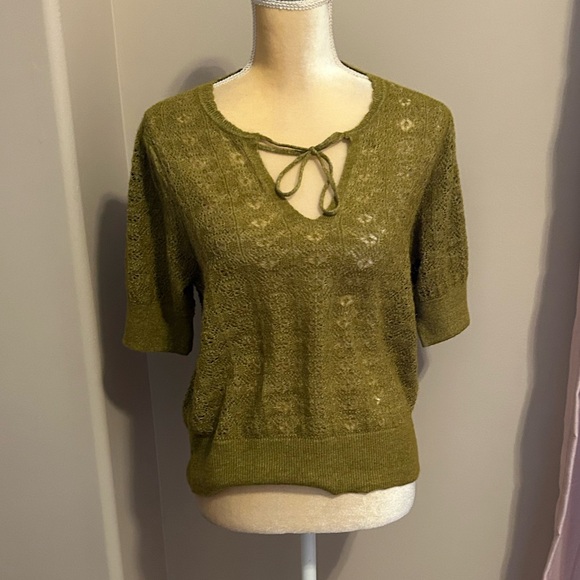 NWOT Old Navy Sweater(size medium) - Picture 3 of 7